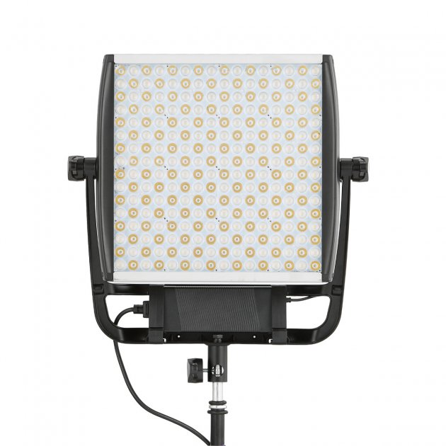 Astra Bi-Focus Daylight LED 平板燈 1